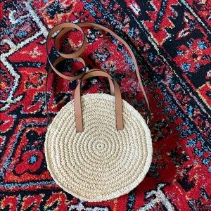 NEW & UNUSED Straw Circle Purse